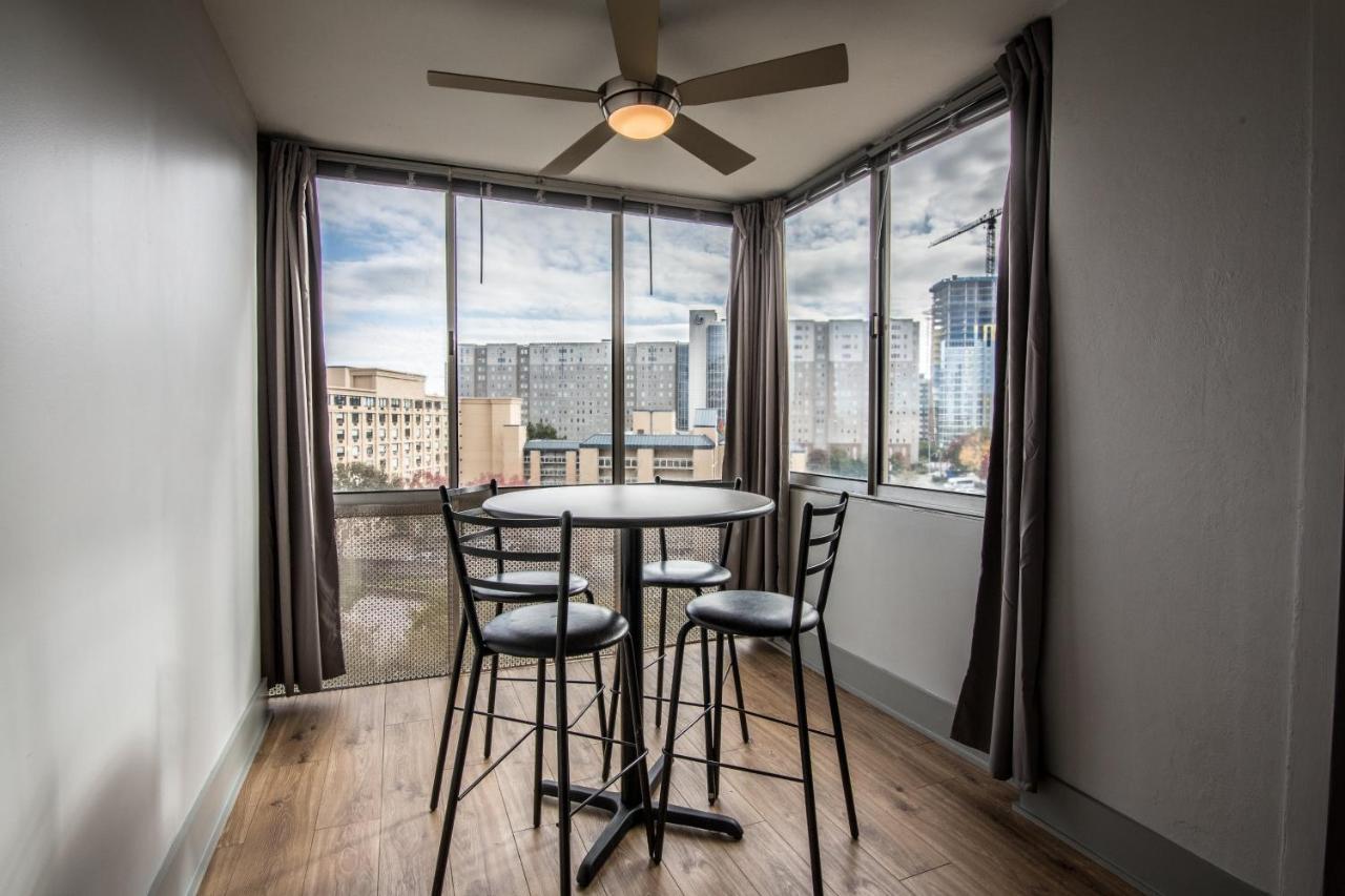 804 Free Parking Modern Downtown Apt, Great Wifi Atlanta Bagian luar foto
